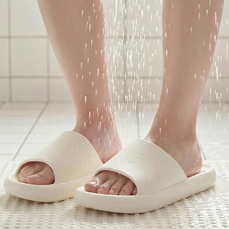 Wydrążone klapki łazienkowe z  – Women Shoes Model recenzja i cena